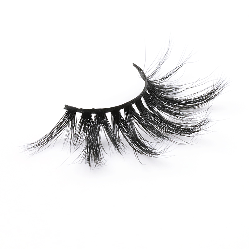 dramatic-mink -lash.JPG